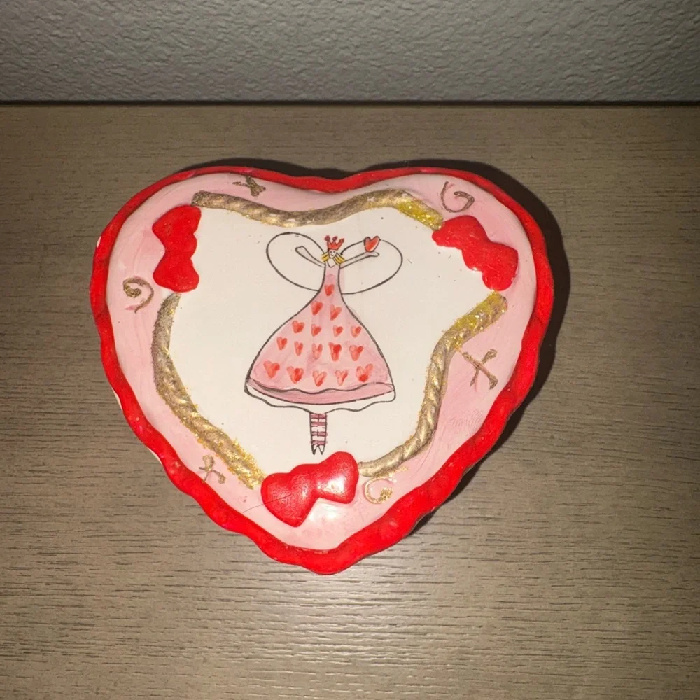 Porcelain Heart Trinket Jewelry Container